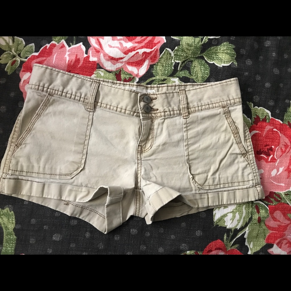 Khaki shorts